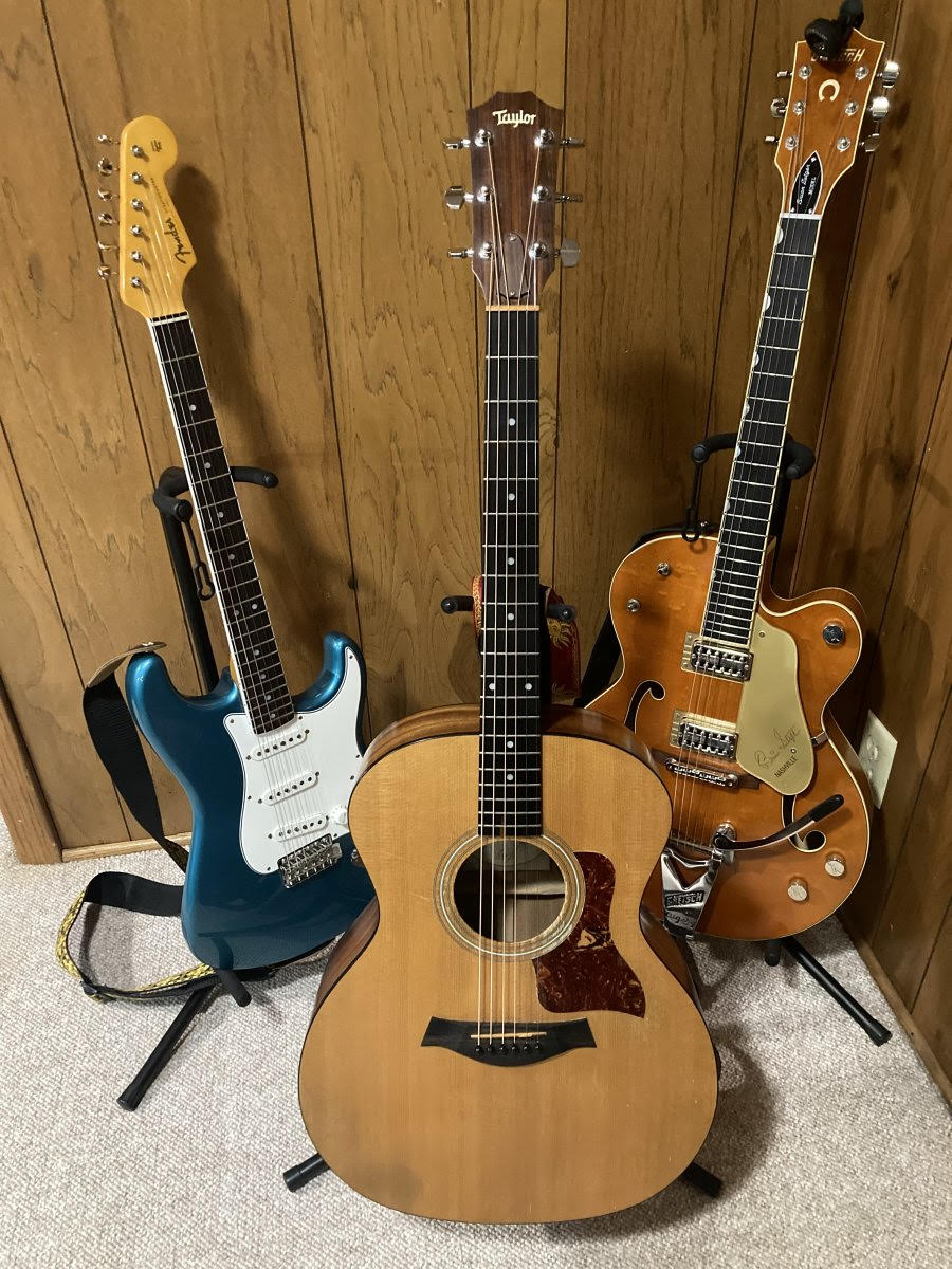Guitars 2.jpg