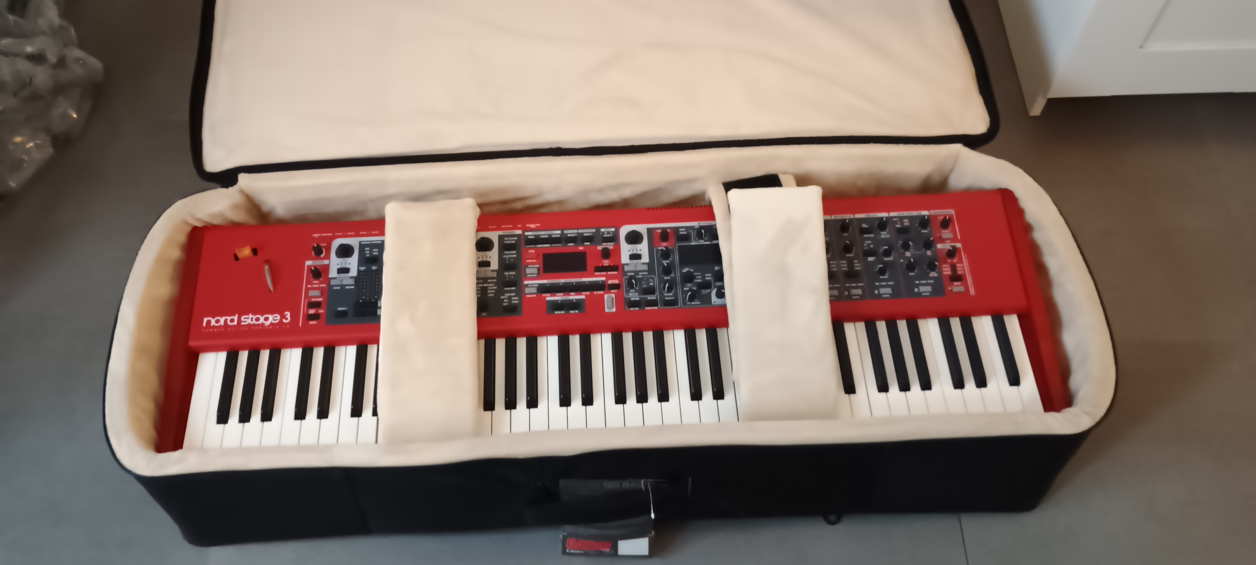 inside Gator G-PG-61.jpg