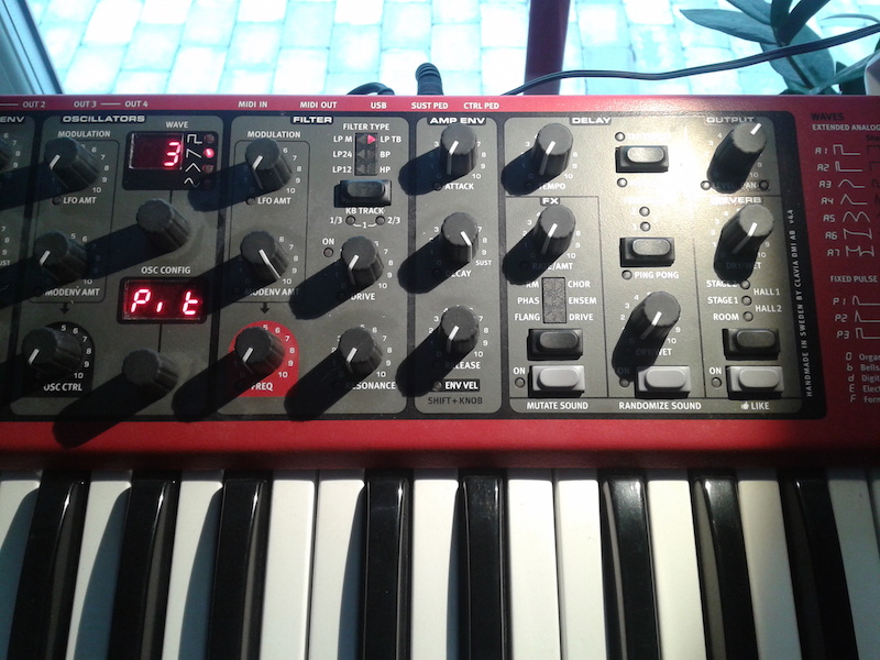 Synth Bass Bottom