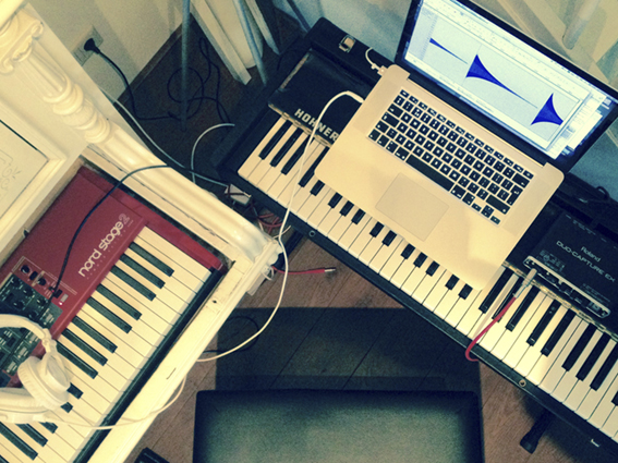 Sampling my Hohner Pianet T