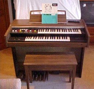 The organ looked a bit like this one..!