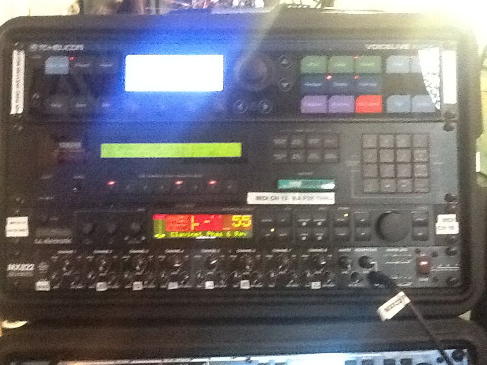 Rack 6U on top of the 8U