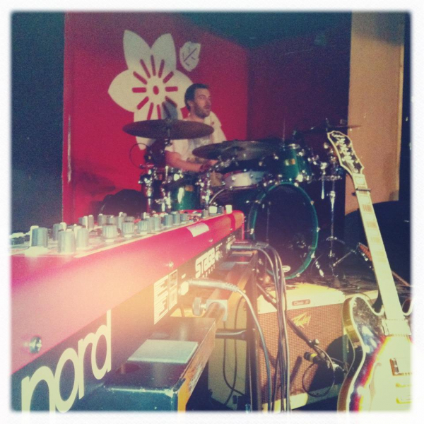 306760 434712503240168 4518750 n